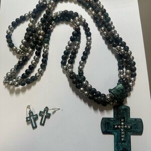 Elegant Silver and Green Cross Necklace Set